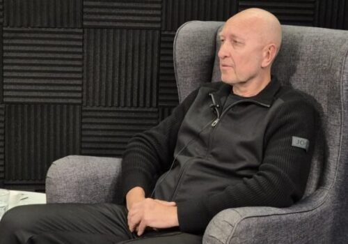 Bez zásadných zmien môžu mať verejné financie vážne problémy, tvrdí Kollár – VIDEO
