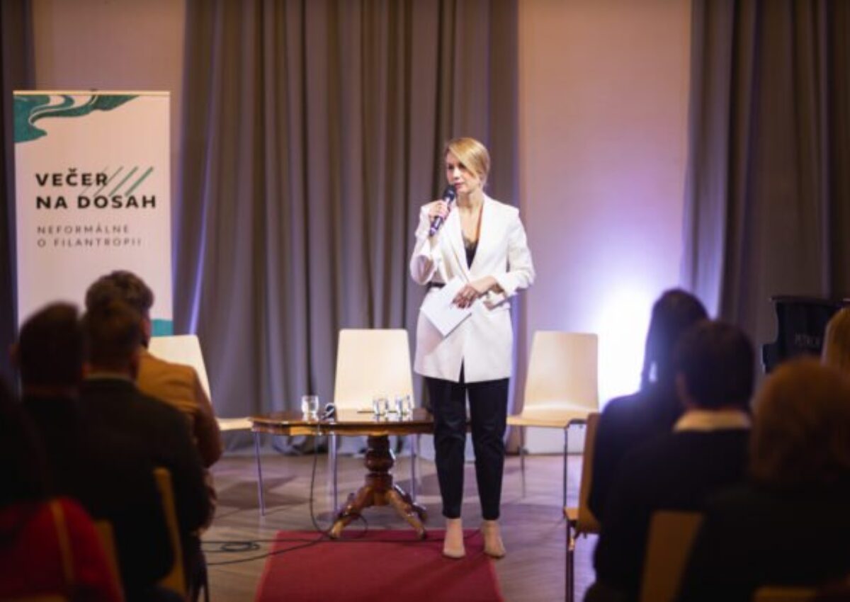 Slovenská filantropia prvýkrát v číslach: Úspešní a bohatí ľudia podporujú výrazne jednu oblasť