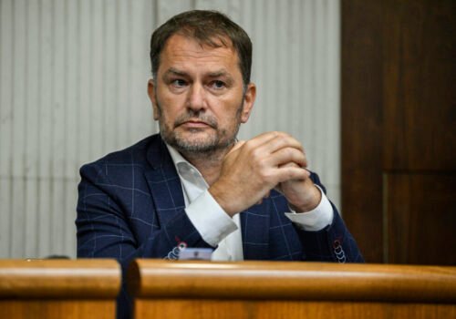 Hlas-SD je v prieskume až šiesty, pohoršili si Progresívne Slovensko aj SaS a bez Matoviča opozícia väčšinu neposkladá