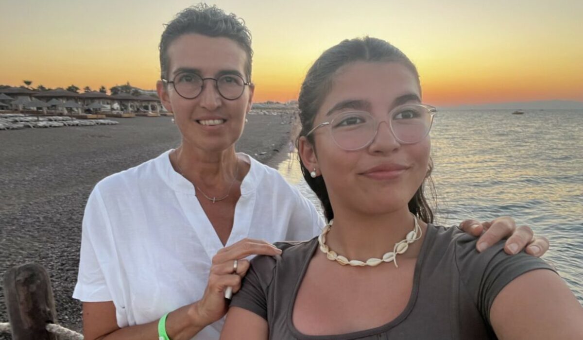 Deň narcisov ako symbol solidarity: Príbeh Slávky, ktorá bojuje o život a potrebuje pomoc