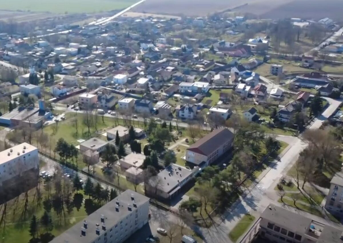 Občianske združenie Mladá Šaca odovzdalo na košickom magistráte petíciu občanov mestskej časti – VIDEO