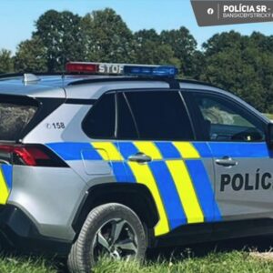 Čelná zrážka na Záhorí má dve obete, cesta bola po tragickej nehode neprejazdná