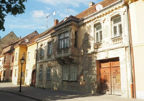 Manželka Igora Matoviča už nevlastní historický dom v centre Trnavy, kúpil ho obyvateľ susedného domu