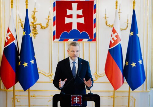Samit prezidentov krajín Slavkovského formátu bude v máji hostiť Bratislava, uvítací ceremoniál začne na Devíne