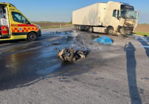 Motorkár sa pri Nových Zámkoch zrazil s kamiónom, nehodu neprežil