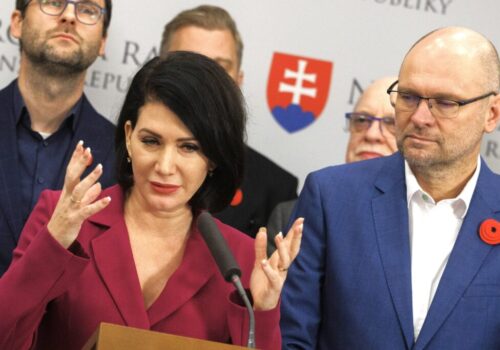Sulík po vyhodení Bittó Cigánikovej definitívne opúšťa SaS, spájajú sily a Sme rodina nie je jediná ich možnosť