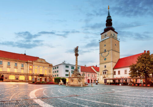 Trnavská radnica radikálne znižuje nájomné za nebytové priestory v centre mesta, nie je o ne záujem