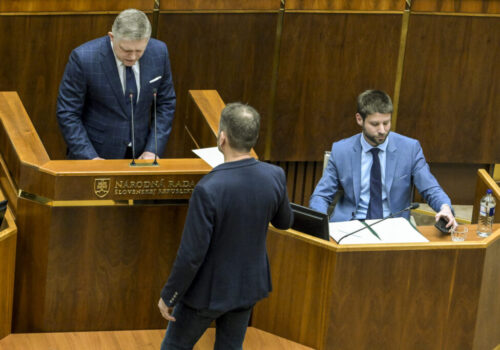 Slovákom už nestačia aktuálne politické strany a rozhliadajú sa po nových subjektoch, zmenu by uvítali aj voliči Smeru a Progresívneho Slovenska