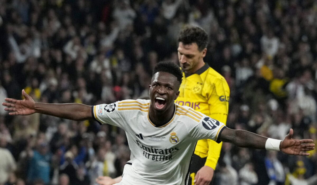 Vinícius Júnior minimálne oddialil majstrovské oslavy FC Barcelona. Uspeje Real Madrid aj v druhom zápase v Barcelone?