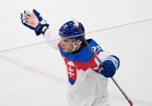 Šéfskaut Montrealu: Slafkovský môže rásť, viacerí Slováci zo striebornej „osemnástky“ klopú na dvere NHL