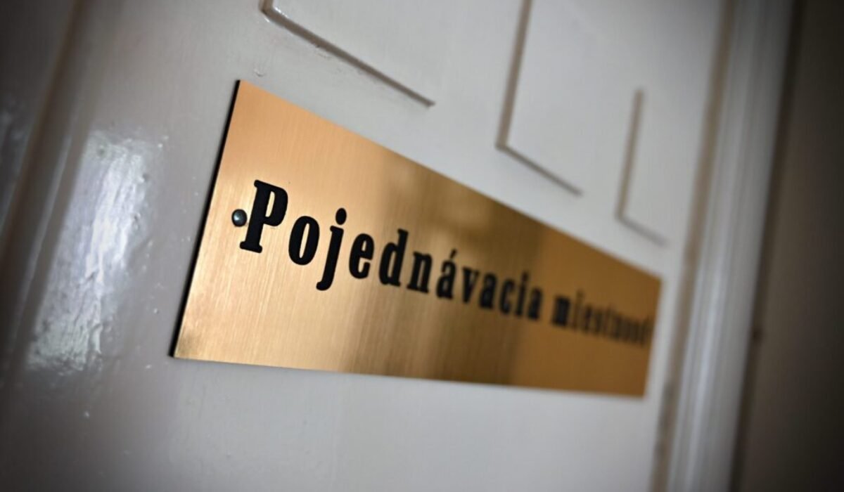 Súd opäť otvára prípad Jozefa Reháka, vo veci vytýčil šesť termínov hlavného pojednávania