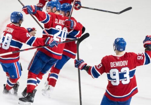 Gólový návrat Slafkovského a Caufielda a suverénny Montreal vedie v sérii nad Buffalom 2:1 – VIDEO