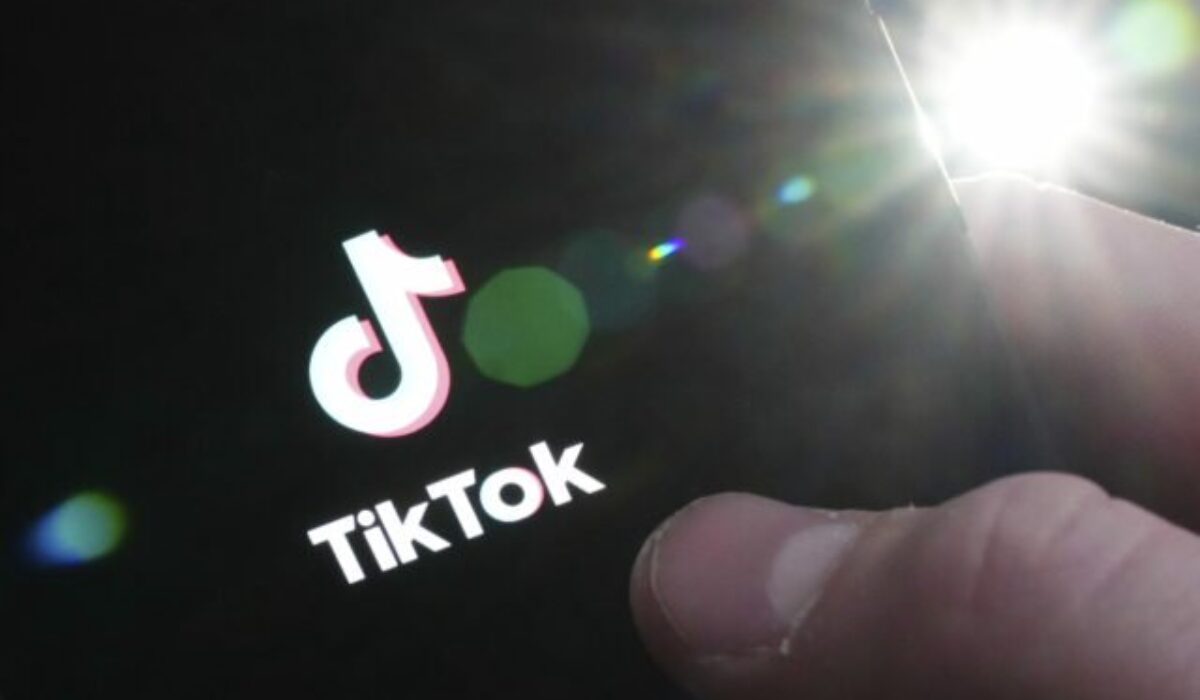 „Európsky“ TikTok by mali vlastniť Európania. Komisia názor nemeckého ministra kultúry zatiaľ nepodporuje