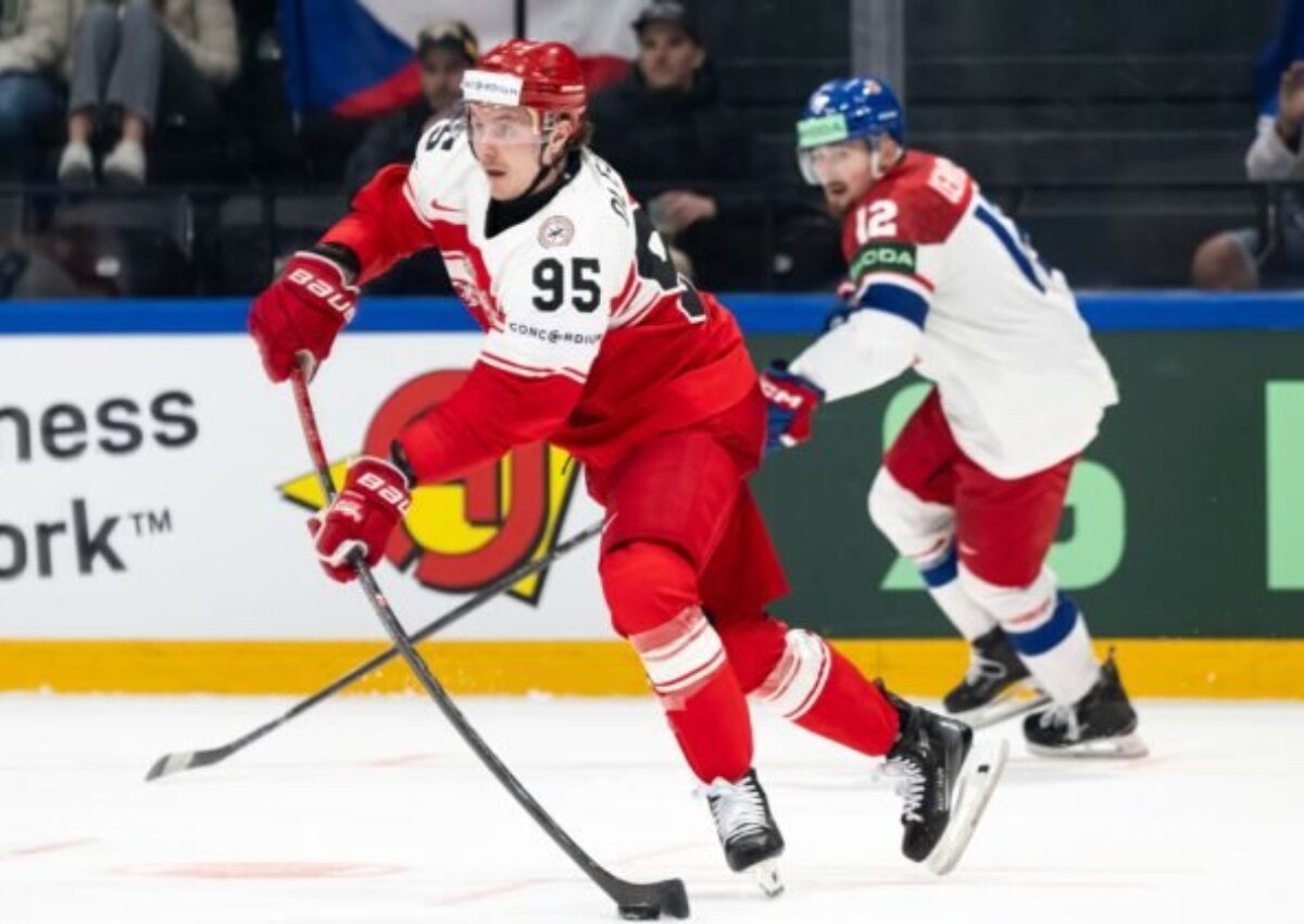 Úvodný deň MS v hokeji 2026 prekvapenia nepriniesol a dva zápasy sa skončili výsledkom 3:1 – VIDEO, FOTO