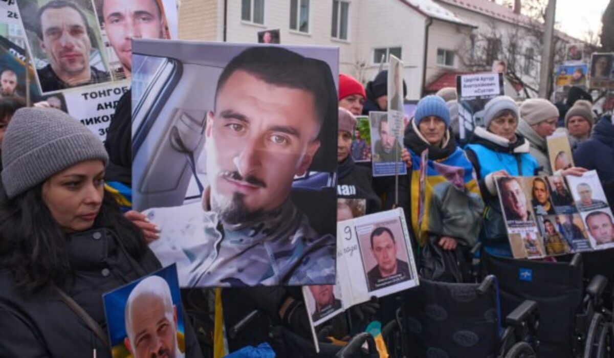 Ukrajina prevzala od Ruska telá stoviek padlých vojakov, identifikácia ešte len prebehne