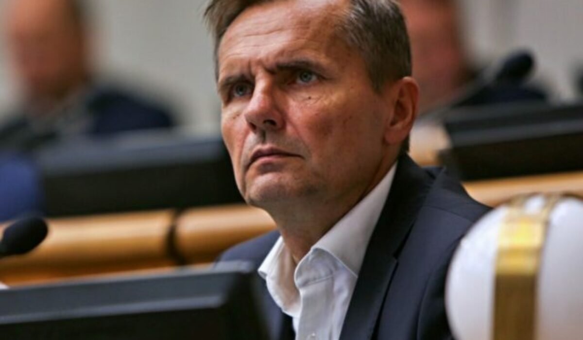 Maďarský prezident príde o funkciu. Galko to považuje za inšpiráciu pre Slovensko