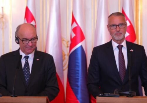 Predseda poľského parlamentu navštívil Slovensko, Raši chce zintenzívniť spoluprácu medzi krajinami – VIDEO