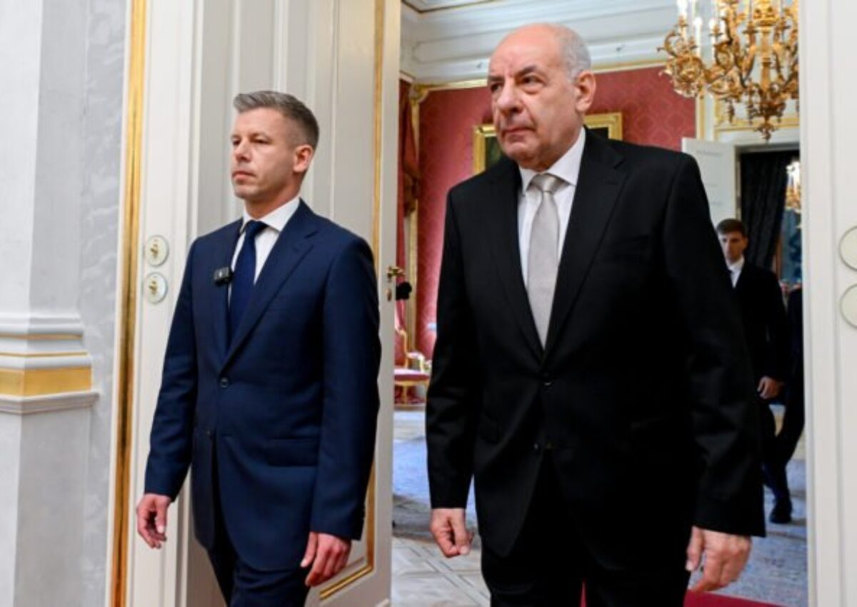 39635_hungary_politics_84357-640x420.jpg Maďarský prezident Sulyok nemá na výber. Podpíše zákon o svojom odvolaní