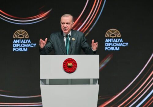 Erdogan nariadil zatvorenie liberálnej univerzity v Istanbule