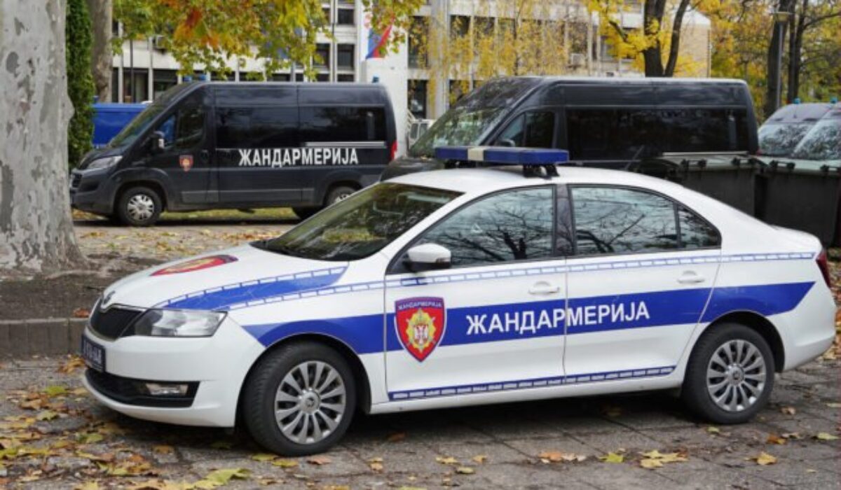 Bývalého šéfa belehradskej polície spájajú s vraždou, telo našli ukryté v sude