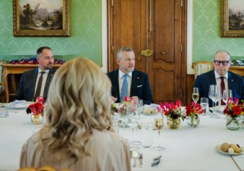 Pellegrini diskutoval s europoslancami o rozpočte Únie aj bezpečnosti, zdôraznil aj dôležitosť prideľovania eurofondov – VIDEO, FOTO