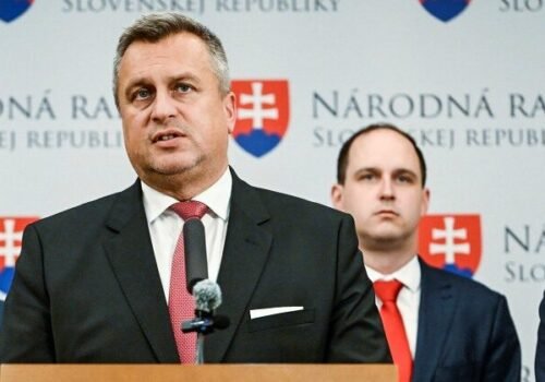SNS chce navrhnúť odvolanie Tarabu, Danko sa stretne s Ficom aj ministrom životného prostredia