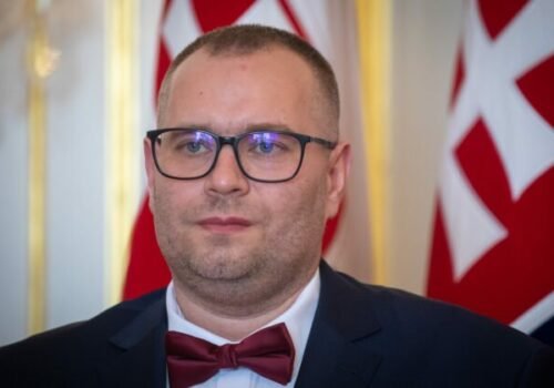 Šimko po stretnutí s ombudsmanom pripúšťa kompromis pri novele o Košiciach, zákon však naďalej obhajuje