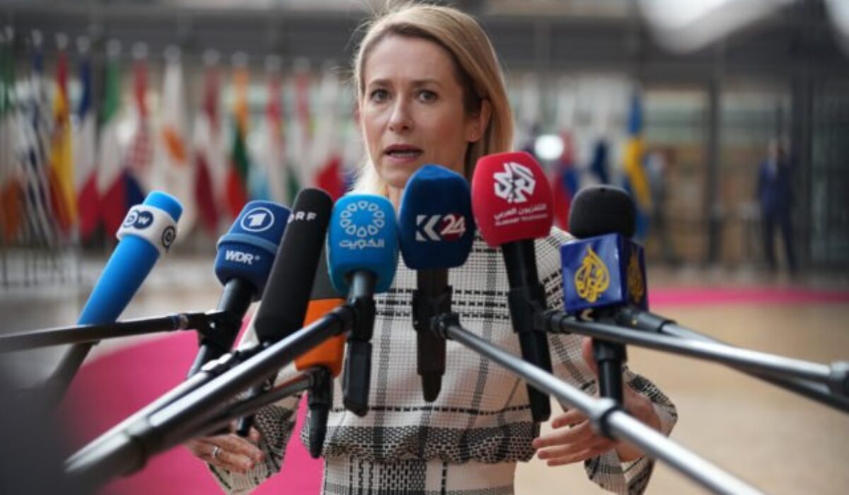 40404_belgium_eu_defense_ministers_64916-640x420.jpg Brusel si predvolal ruského diplomata po hrozbách útokmi na Kyjev