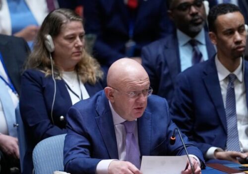 Desiatky krajín odsúdili ruské hrozby voči ambasádam v Kyjeve