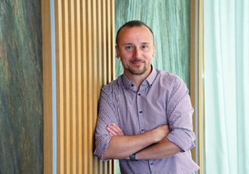 Kedy má zlato tendenciu rásť a kedy jeho cena klesá? Vysvetľuje expert na drahé kovy