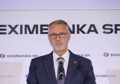 Slovensko sa nemôže spoliehať len na autá, Raši hovorí o nových trhoch v Ázii – VIDEO
