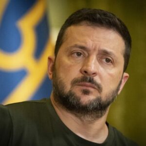Zelenskyj poslal poľskému prezidentovi vyznamenanie späť poštou. Spory o históriu opäť rozhýbali vzťahy Kyjeva a Varšavy