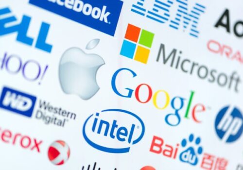 Brusel sa túži odstrihnúť od amerických technologických firiem, v stredu by mal predstaviť balík technologickej suverenity