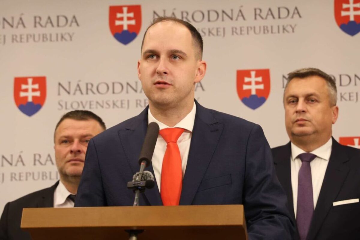 Tlak Lučanského mal zmysel, minister avizuje úpravy návrhu pre kozmetičky