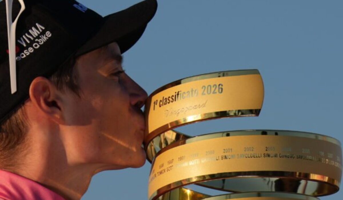 Vingegaard ovládol Giro a skompletizoval zbierku víťazstiev na Grand Tours. Ako dopadol jediný Slovák?