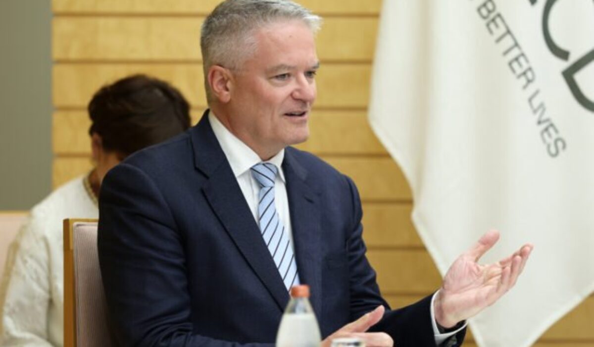 OECD varuje pred masívnymi čínskymi dotáciami deformujúcimi globálny trh