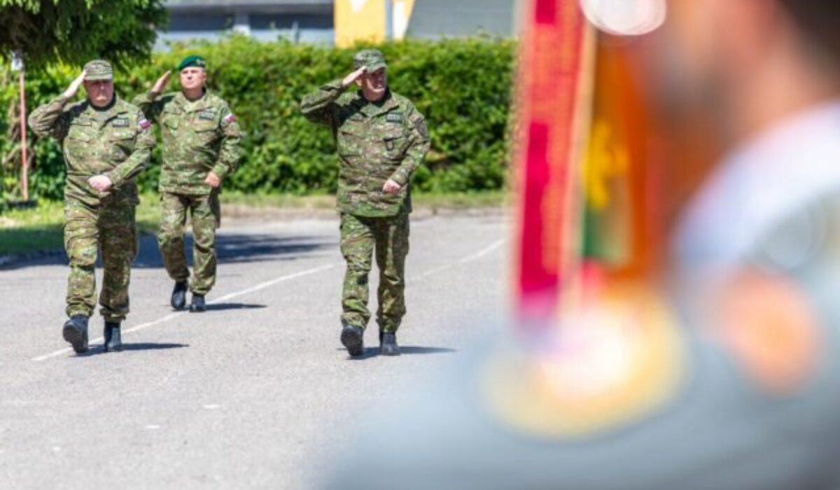 Pozemné sily ozbrojených síl budú mať nové velenie, generálmajor Balog odchádza do zálohy – FOTO