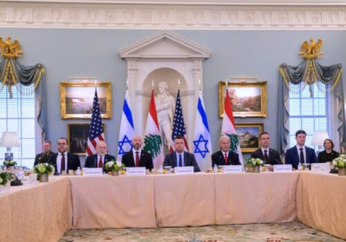 Izrael a Libanon začali nové rokovania napriek pokračujúcim útokom
