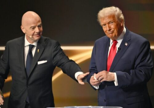 Nórska federácia požiadala FIFA o prešetrenie udelenie ceny mieru pre Trumpa