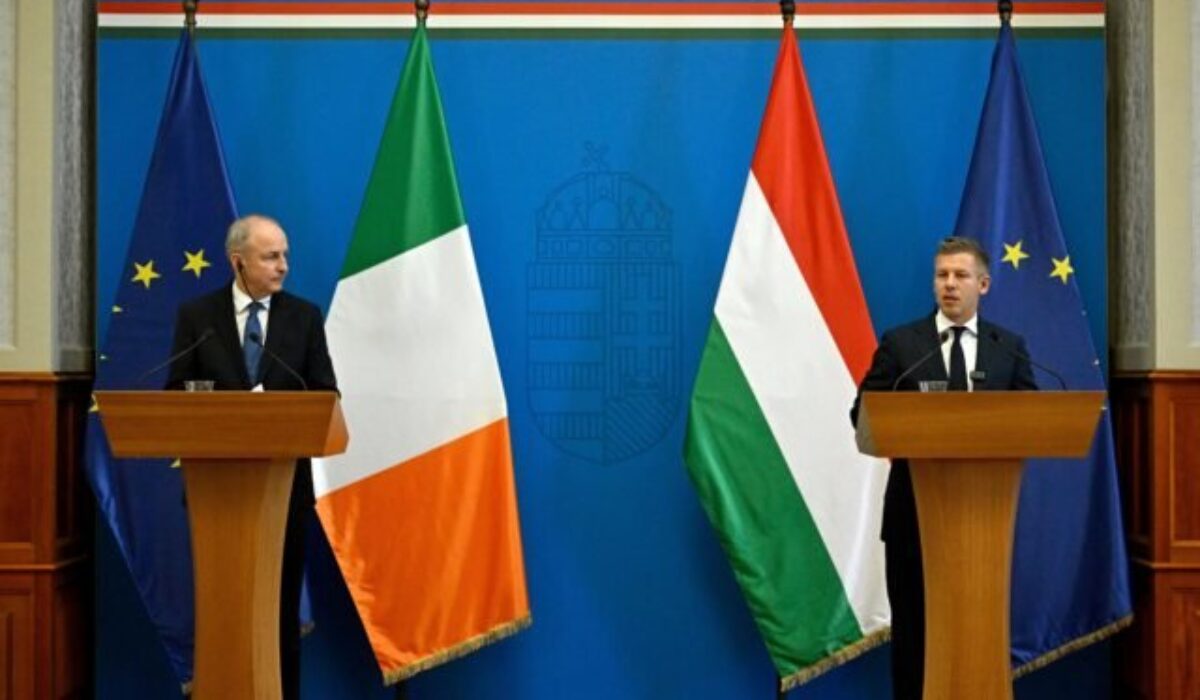 Maďarský premiér Magyar žiada EÚ o ukončenie konania proti Budapešti