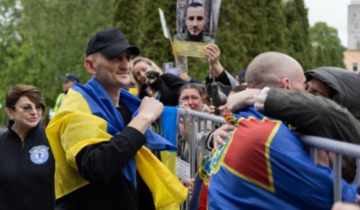 41441_russia_ukraine_war_prisoners_69288-640x420.jpg Moskva a Kyjev si vymenili po 185 vojnových zajatcov