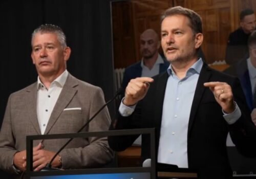 Matovič k odvolaniu Dubéciho: Vnímam ho naďalej ako milovníka parlamentného bavoráka. Raz došiel za nami a daroval nám olivovník – VIDEO