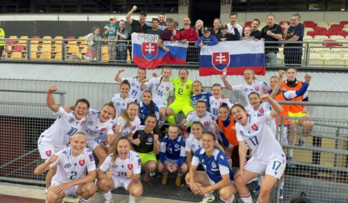 Slovenky vyhrali v Lotyšsku a zostali v hre o postup na MS 2027 vo futbale