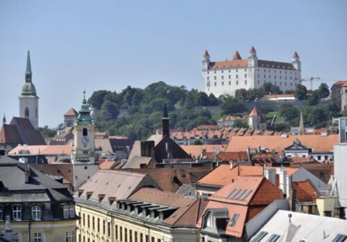 Bratislavský kraj schválil nové volebné obvody. Na jeseň si obyvatelia zvolia 56 krajských poslancov