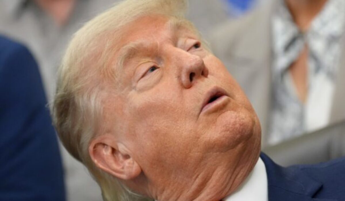 Federálny sudca odmietol zastaviť odstránenie Trumpovho mena z Kennedyho centra
