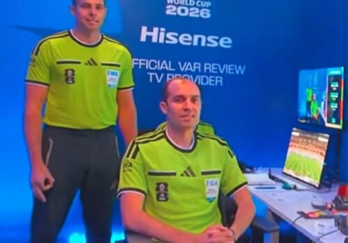 Rasistický rozhodca v priamom prenose? Pred debaklom Curaçaa kontroverzne upútal pozornosť – ANKETA, VIDEO