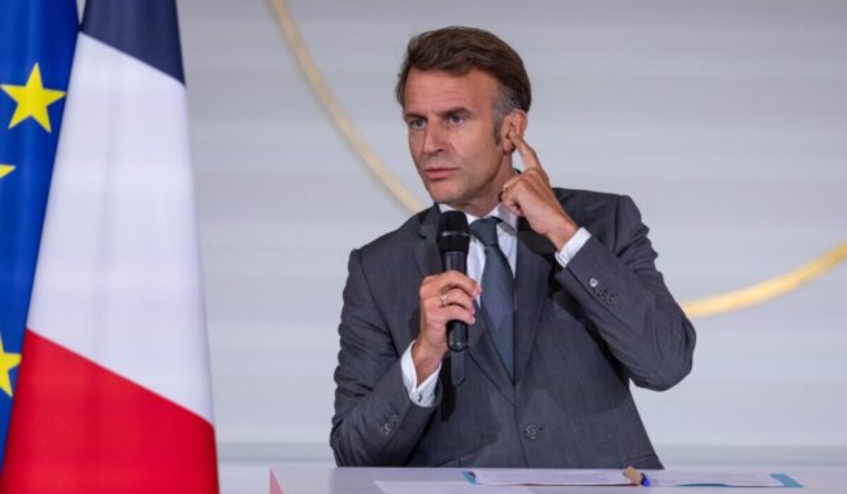 42322_france_g7_summit_18_71-640x420.jpg Macron chce s Trumpom rokovať o clách na víno „ohľaduplne, ale rozhodne“