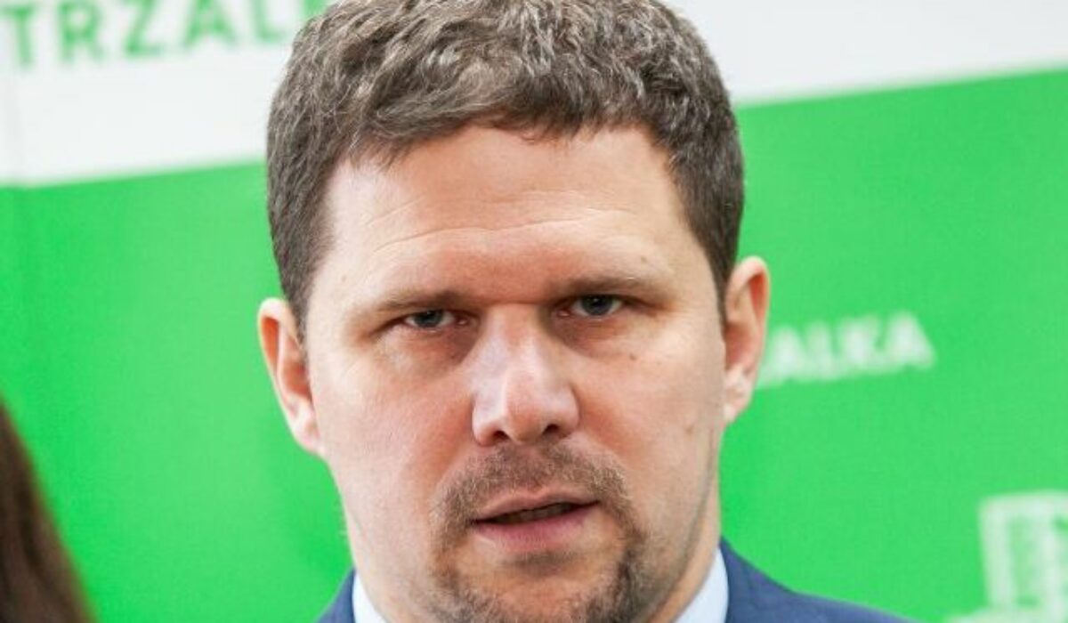 Starosta Petržalky Hrčka predstavil tím aj priority, o mandát sa uchádza pod značkou Krajina – VIDEO