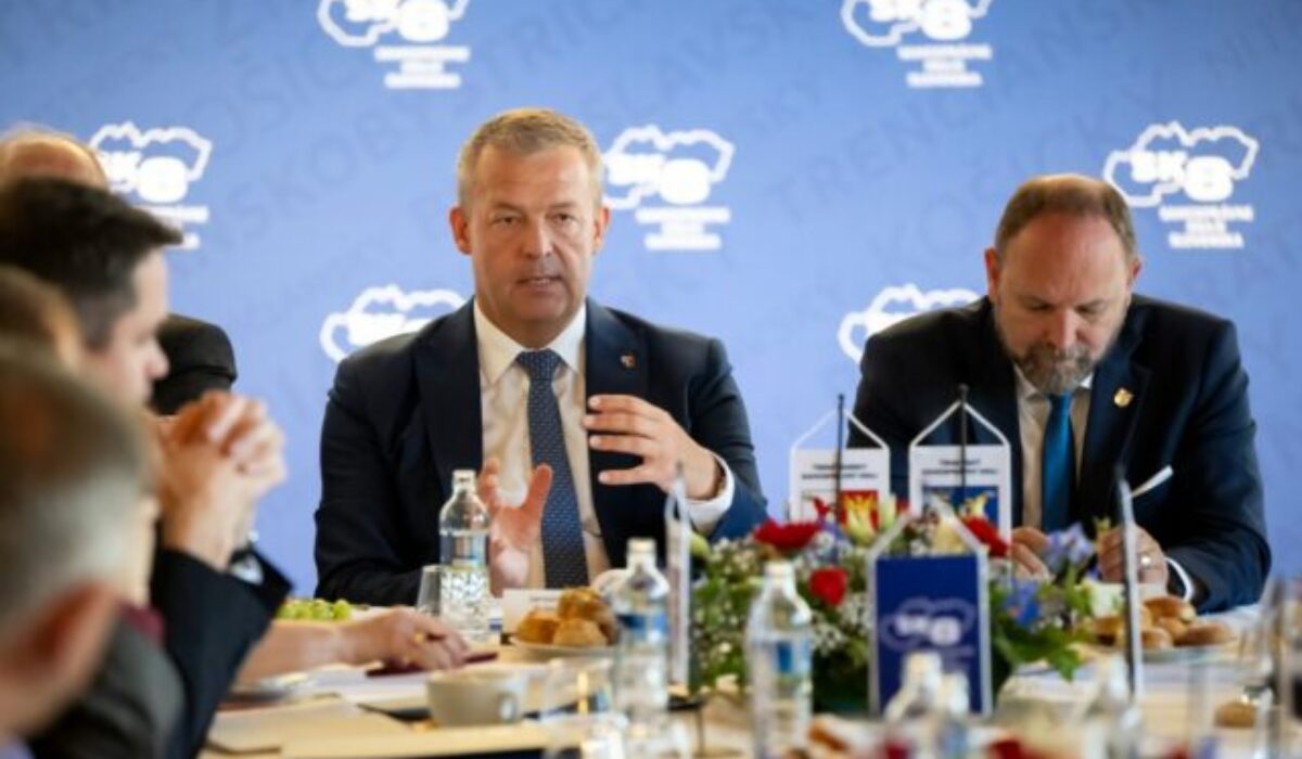 Samosprávy žiadajú väčší vplyv na eurofondy, upozorňujú aj na financovanie sociálnych služieb – FOTO