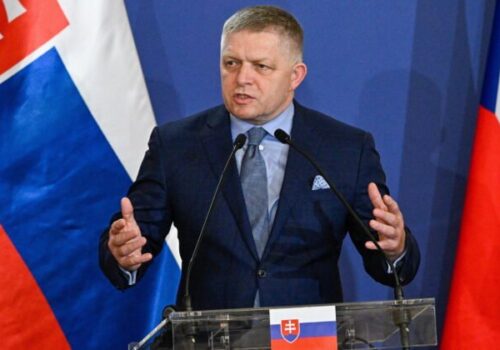 Fico hovorí o oživení Vyšehradskej štvorky, predstavil aj štyri základné priority slovenského predsedníctva – VIDEO, FOTO